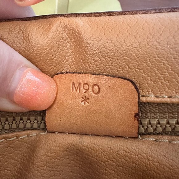 Celine Shoulder Bag/Crossbody Pochette - EUC - Picture 10 of 10